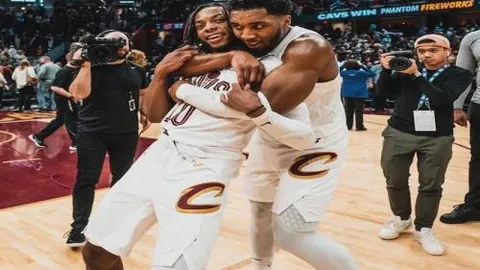 孙杨质疑尊严何在：若你身处困境，望母亲忍见排泄之辱？